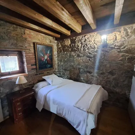 Quintana La Vega Casona Asturiana * Oviedo