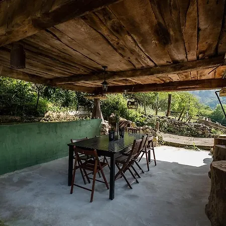 Casa vacanze Quintana La Vega Casona Asturiana *