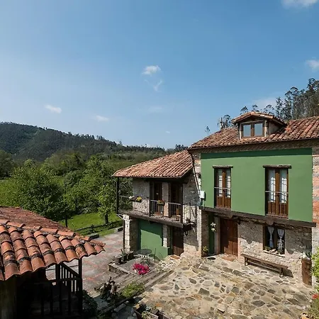 Quintana La Vega Casona Asturiana Oviedo