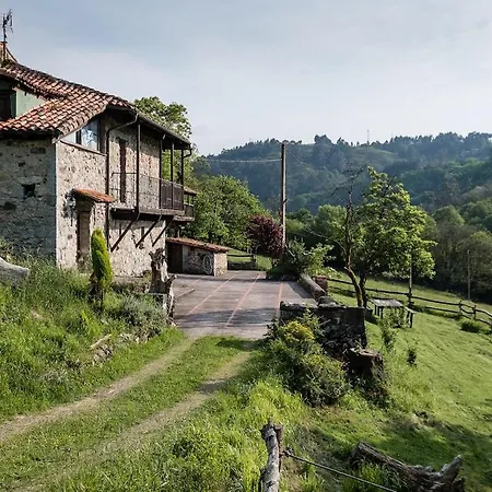 Nyaraló Quintana La Vega Casona Asturiana Oviedo